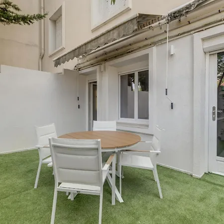 Modern 2 Chambres - Jardin - Rue Du Martinez Daire *