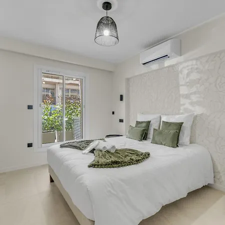 Modern 2 Chambres - Jardin - Rue Du Martinez