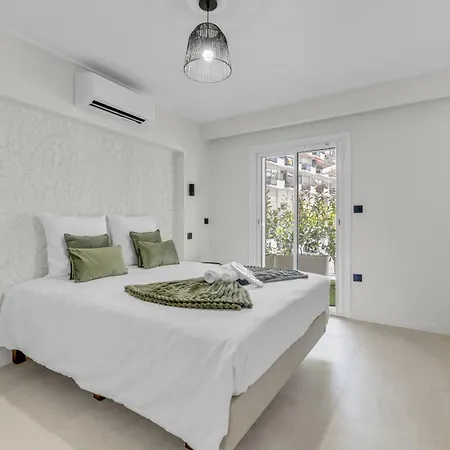 Modern 2 Chambres - Jardin - Rue Du Martinez * Cannes